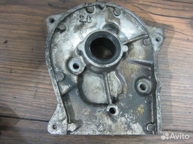 Крышка двигателя передняя Mazda 626 GD (1987-1992)