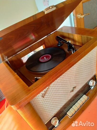 Радиола Эстония 55