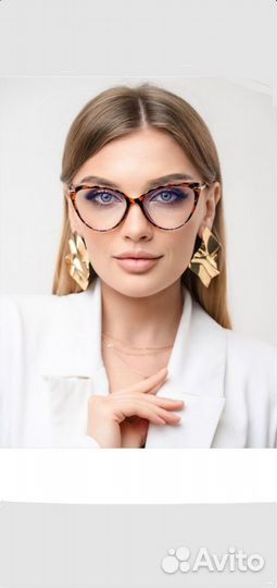 Очки женские. Новые