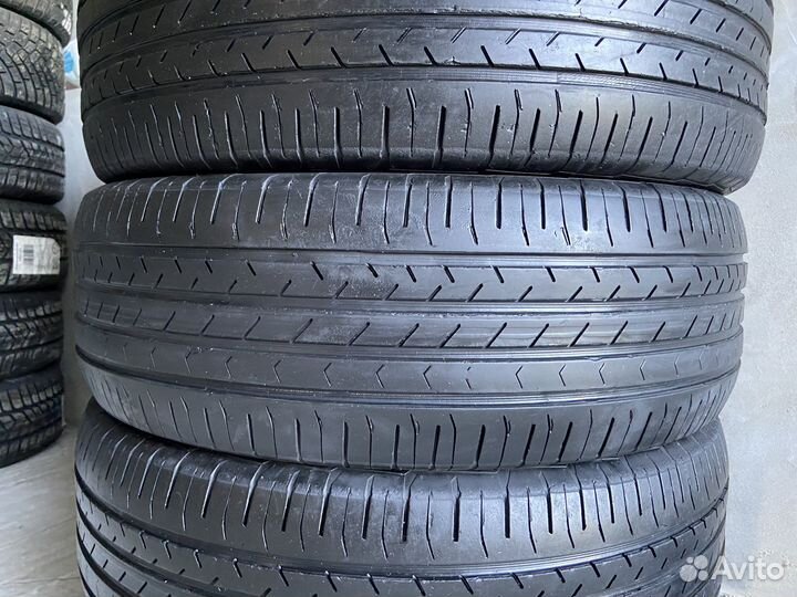 Continental ContiPremiumContact 5 SUV 235/65 R17 104V