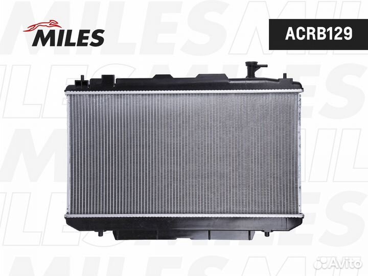 Радиатор охлаждения Toyota Rav4