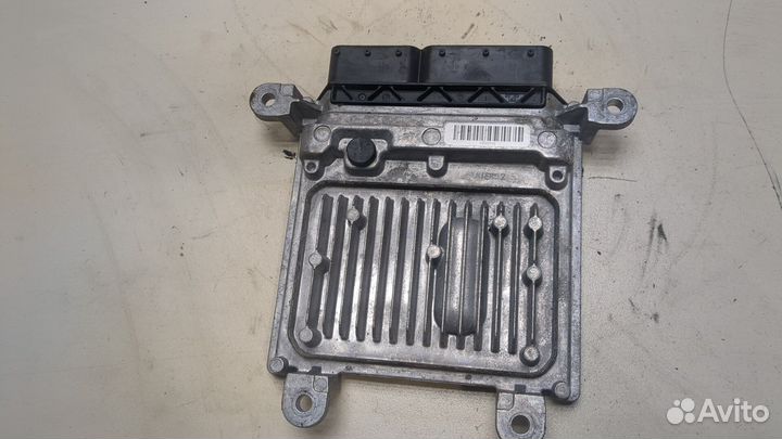 Блок управления двигателем Mercedes E W212, 2014