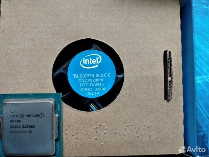 Процессор Intel Pentium G4400