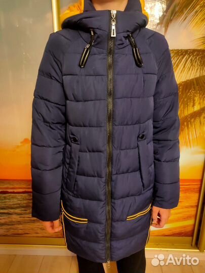 Пуховик на девочку 40-42 размер