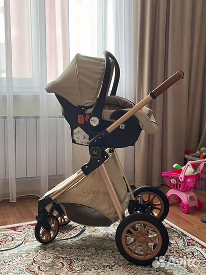 Коляска 3 в 1