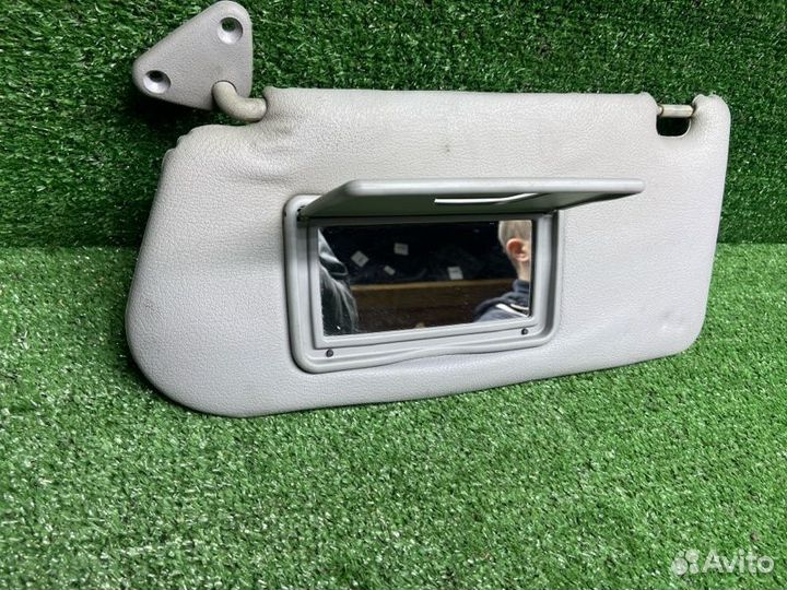 Козырек солнцезащитный левый Mitsubishi Lancer 9