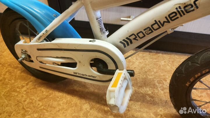 Велосипед детский 2-5 лет. Колеса 12