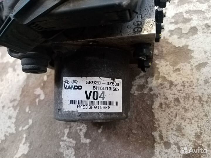 Блок абс на Хендай I40 2014 год