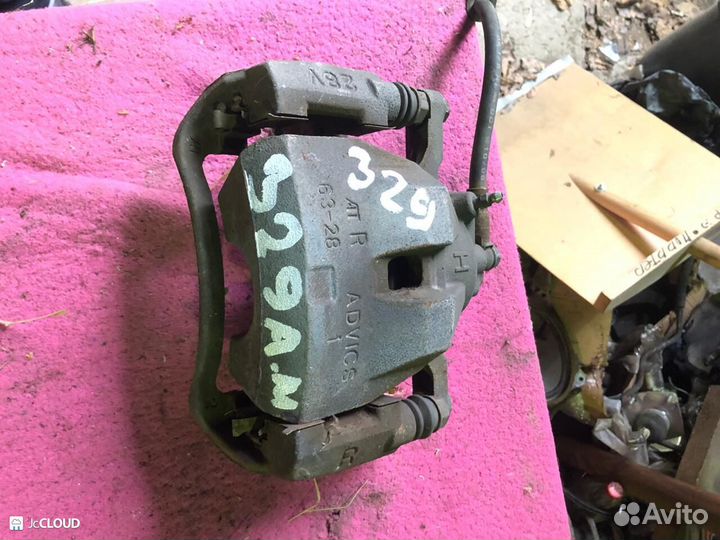 Суппорт на toyota camry ACV40