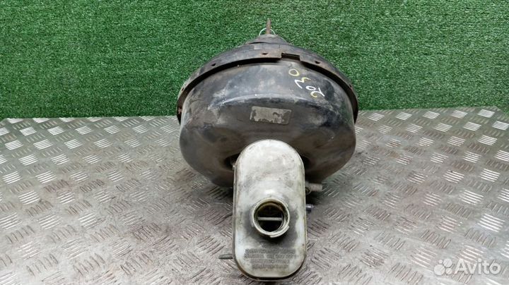 Главный тормозной цилиндр Cadillac Srx