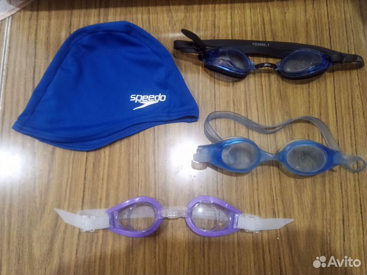 Очки для плавания