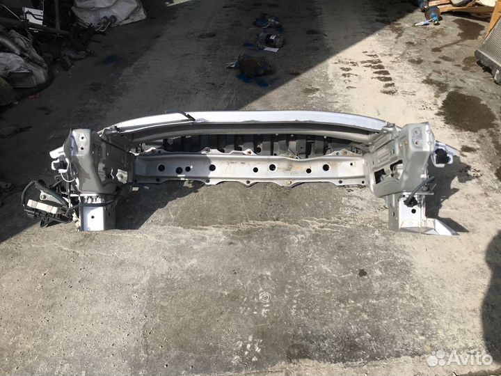 Передняя панель Subaru Trezia NCP125X