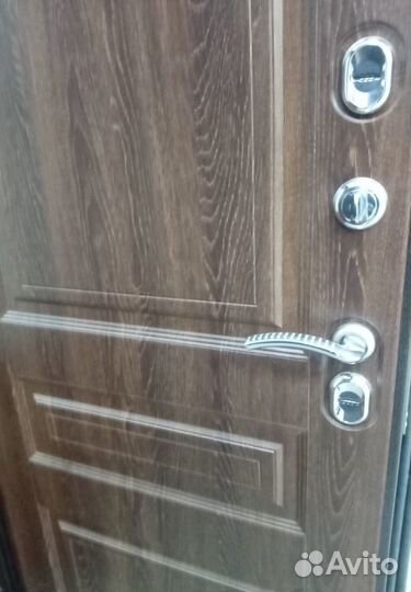 Дверь входная