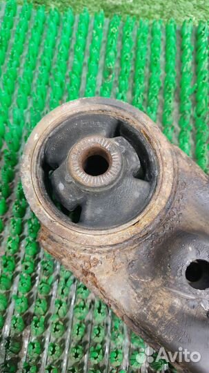 Рычаг передний правый нижний Hyundai IX35 2011