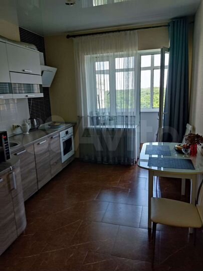 2-к. квартира, 60 м², 7/12 эт.