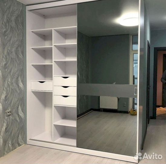 Стенка в гостиную