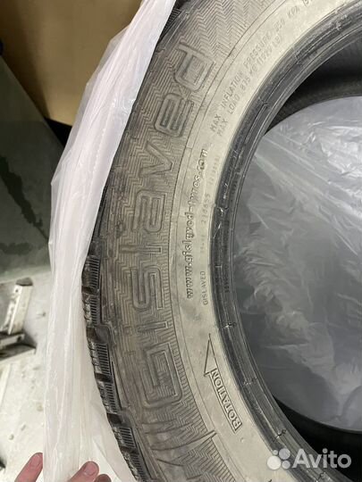 Gislaved NordFrost 100 235/55 R17