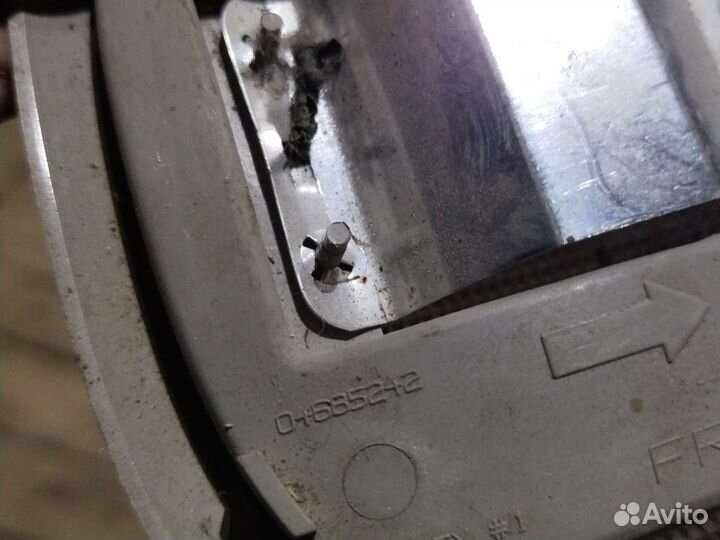 04685242 Плафон салонный dodge neon