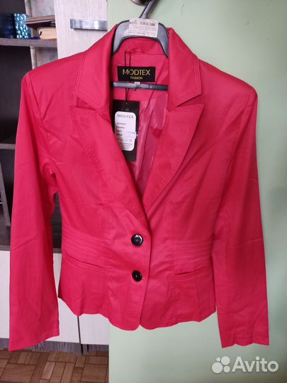 Пиджак женский 42 44