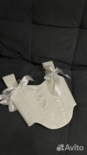 Нижнее белье и корсеты ручной работы