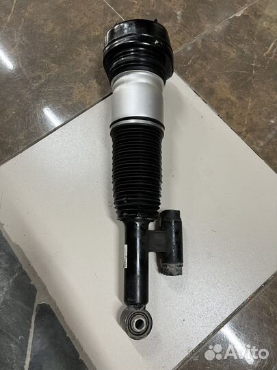 Задняя стойка BMW G11/12 2 шт