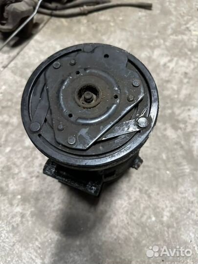 Компрессор кондиционера Chevrolet Lacetti