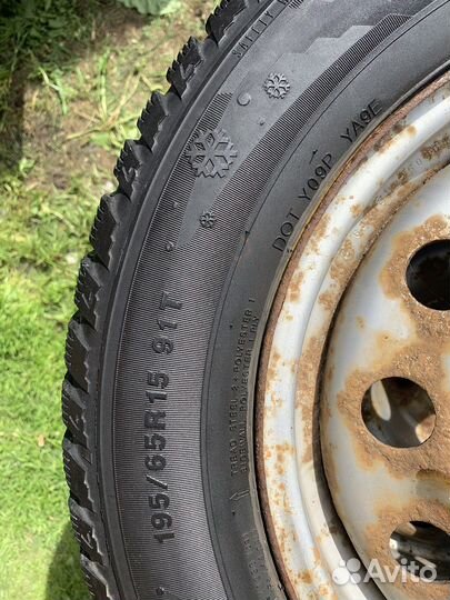 Колеса kumho Izen kv22 R15 195/65 зима, шипы