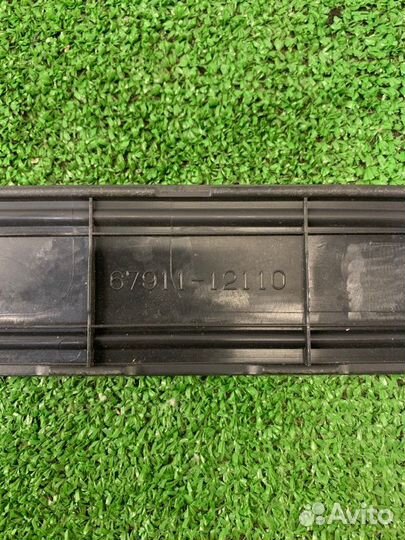 Накладка на порог салона Toyota Corolla Fielder