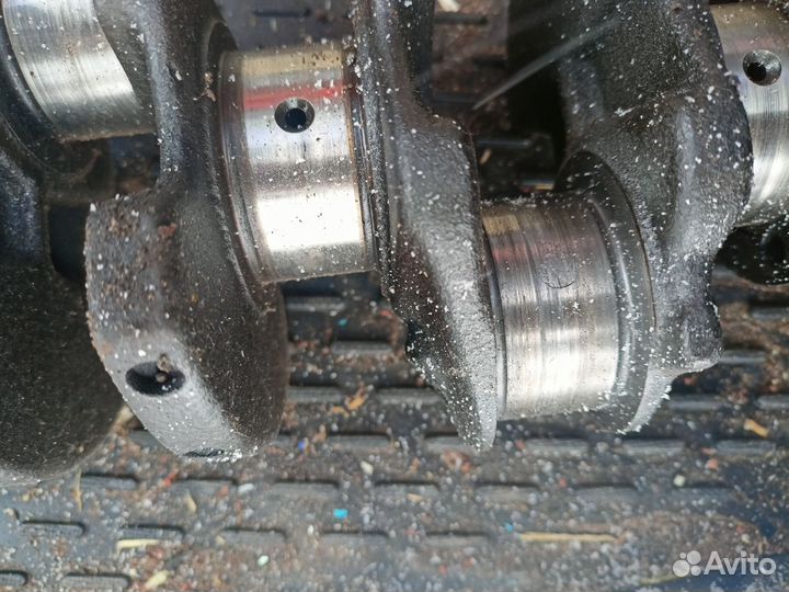 Продам коленвал на ваз 2112