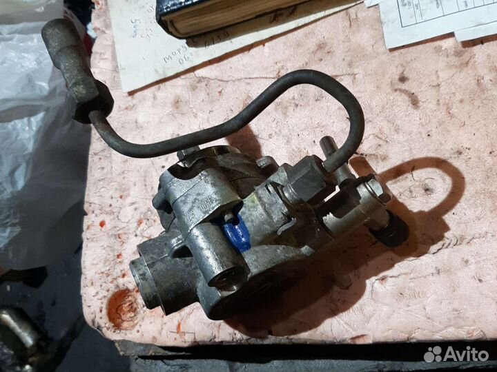 Насос тнвд Опель Вектра C Зафира B 2.2i