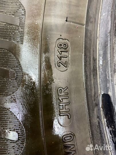 Goodyear EfficientGrip SUV 4x4 275/60 R20