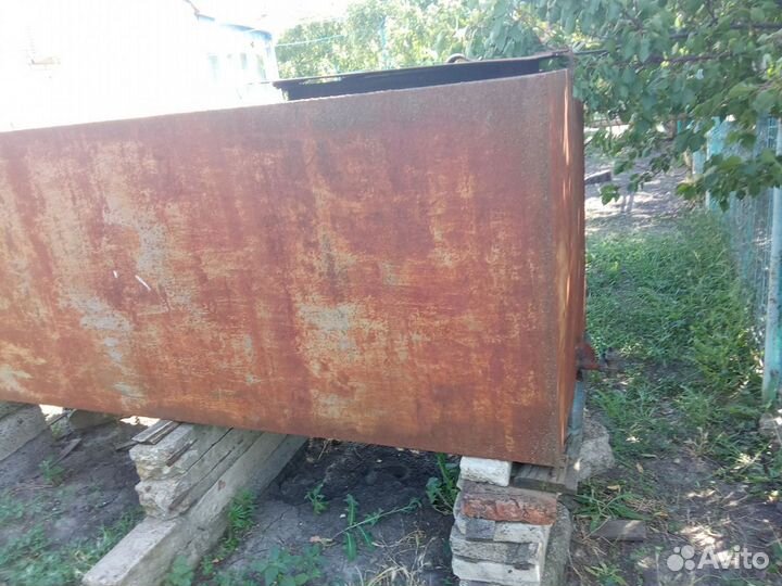 Бак, ёмкость, резервуар для жидкости