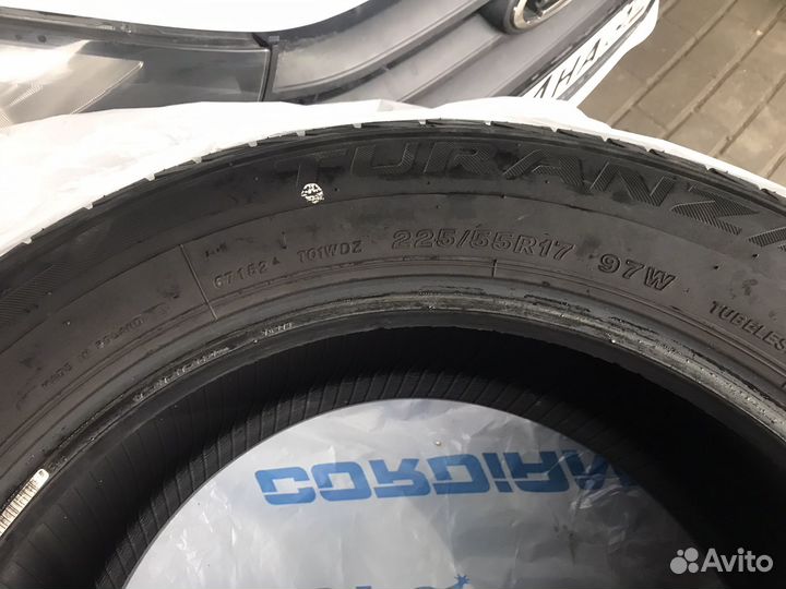 Bridgestone 613V 225/55 R17 97