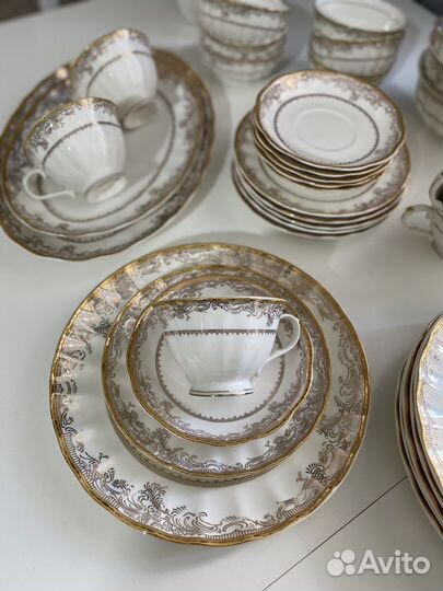 Столовый и чайный сервиз 39 предмемов