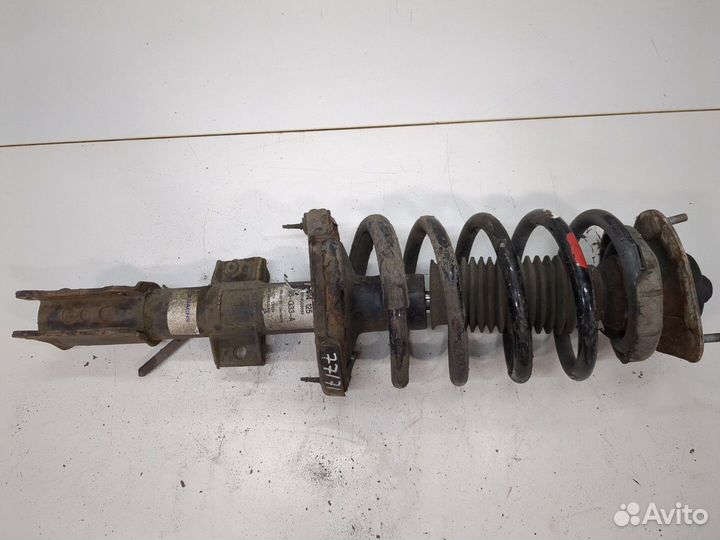 Амортизатор подвески Volvo XC90, 2006