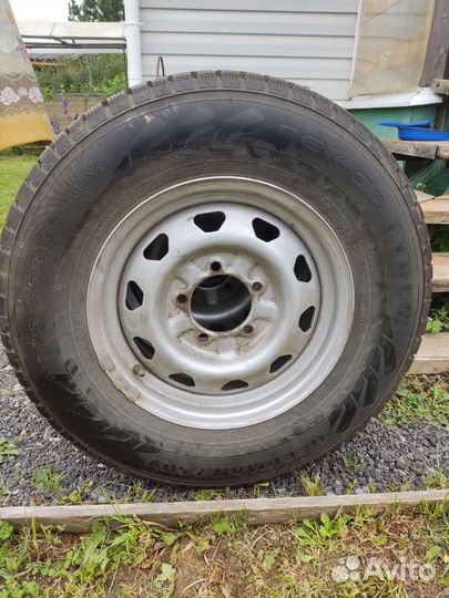 Nordman WR SUV 225/75 R16 108