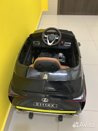 Детский электромобиль бу