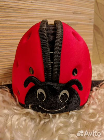 Мягкая шапка-шлем safeheadbaby Божья коровка