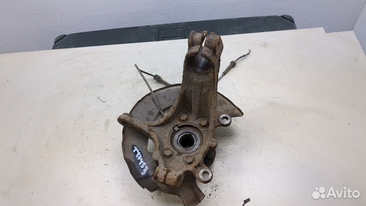 Ступица (кулак, цапфа) левая передняя Nissan X-Trail (T32) 2013