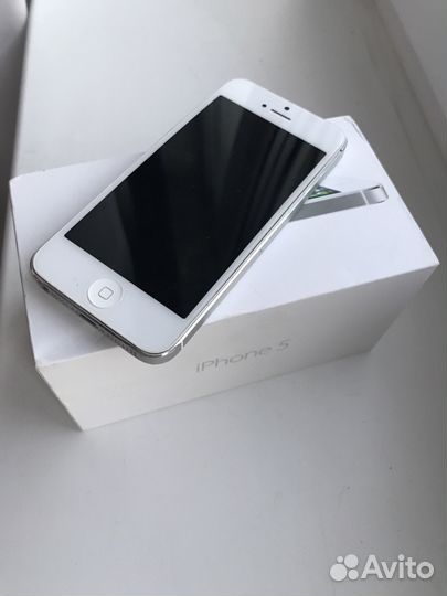 iPhone 5, 64 ГБ