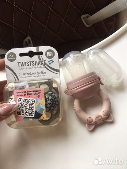 Соски Twistshake 6+ (ниблер, щеточка для десен)