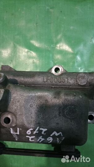 Коллектор впускной правый Mercedes W219