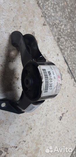 Опора двигателя mitsubishi lancer 07/outlander