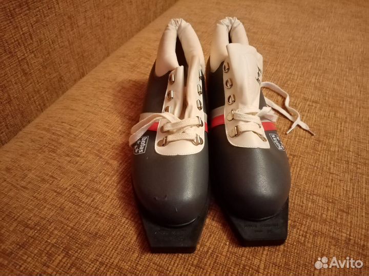 Новые лыжные ботинки Botas СССР р.26,5