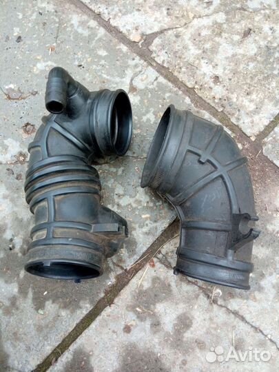 Патрубок воздушного фильтра на опель омега б