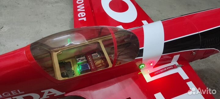 Радиоуправляемая модель самолёта 3D Су-26 Honda