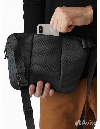 Сумка через плечо arcteryx