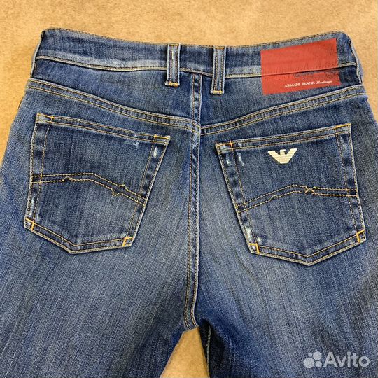 Джинсы Armani оригинал 24р