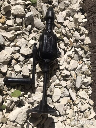 Раритетная немецкая ручная дрель