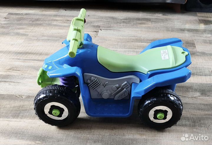 Детский квадроцикл на аккумуляторе